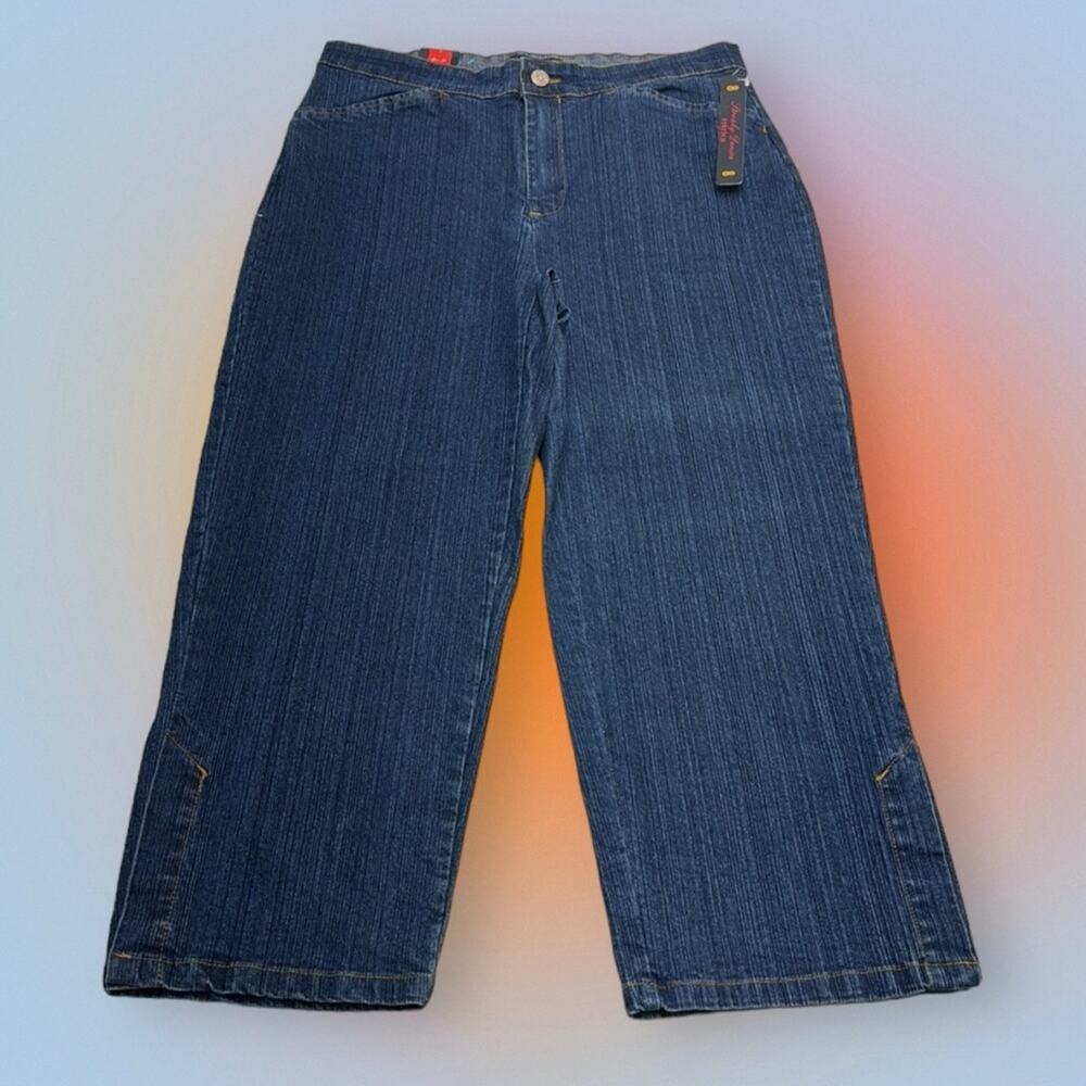 BILL BLASS Women’s 10 Blue Capri Jeans - Picture 2 of 4